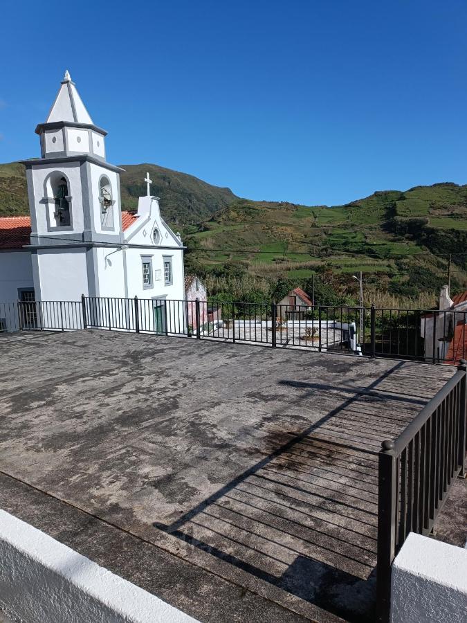Alojamento Local M&I Lajes das Flores Esterno foto