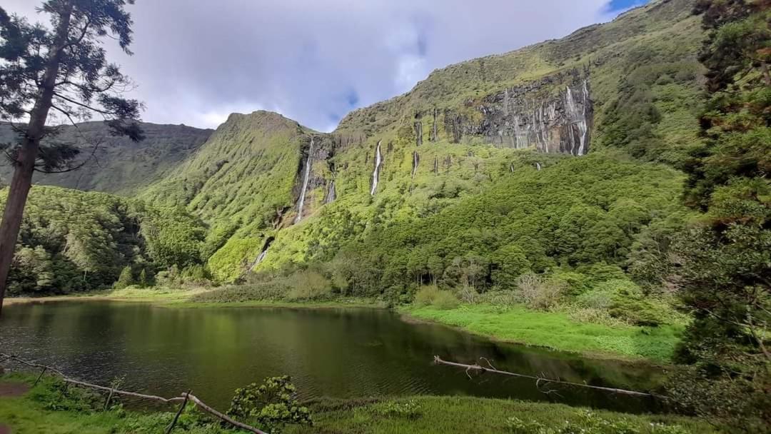 Alojamento Local M&I Lajes das Flores Esterno foto