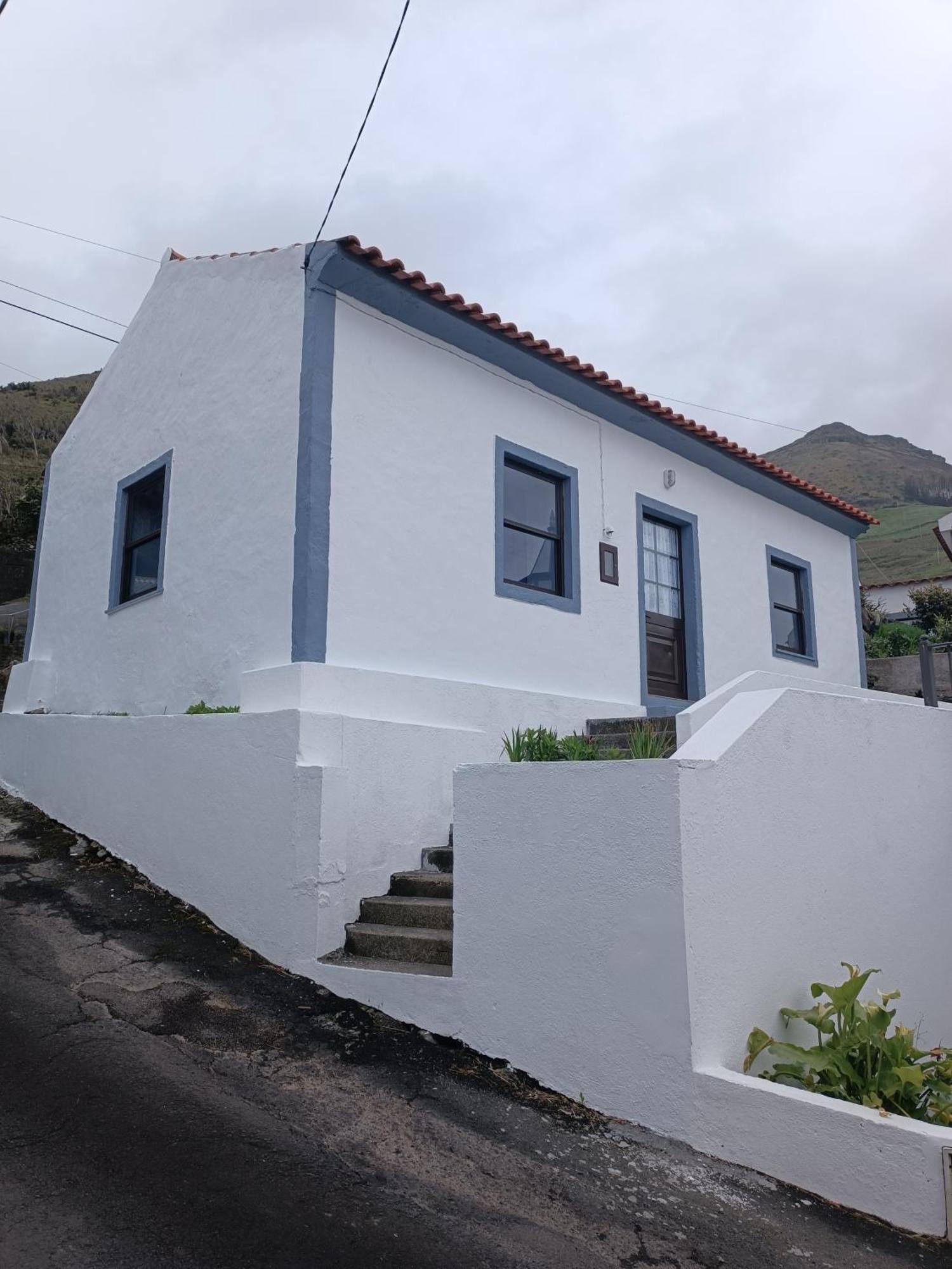 Alojamento Local M&I Lajes das Flores Esterno foto